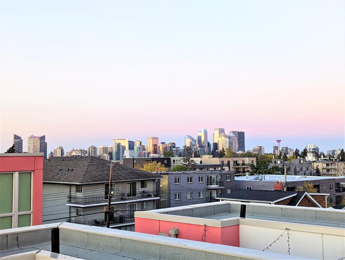 Monki Di Executive Suites - Glas - Luxury Inner City Home 3 Min To Downtown W Private Rooftop Patio Fireplace Калгари Экстерьер фото